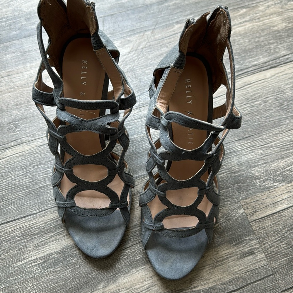 Suede grey heels